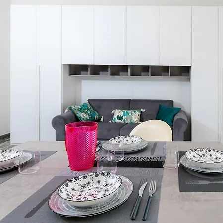Apartman Signorile In Mestre 1 Min From Tram To *