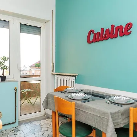Signorile In Mestre 1 Min From Tram To Apartman Velence